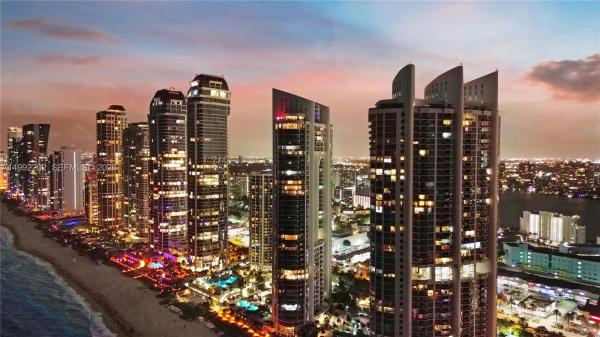 Trump Palace, 18101 Collins Ave #5104, Sunny Isles Beach, Florida 33160, image 1