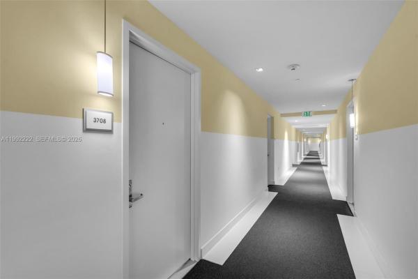 Icon Brickell Tower 2, 495 Brickell Ave #3708, Miami, Florida 33131, image 1