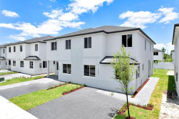 22431 SW 125th Ave #19B, Unincorporated Dade County, Florida 33033, image 1