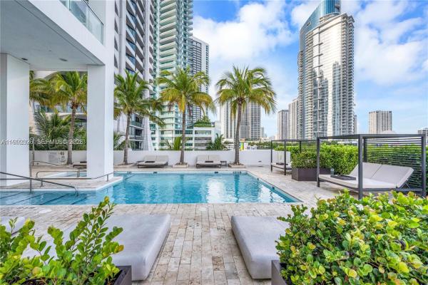 Ten Museum Park Residential, 1040 Biscayne Blvd #2605, Miami, Florida 33132, image 1
