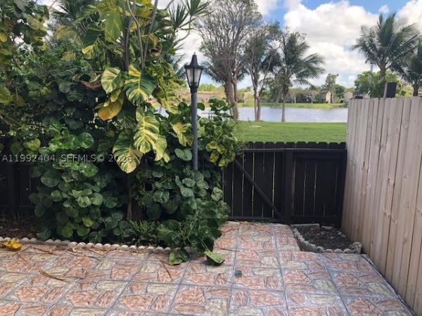 Snapper Creek Townhouses, 6713 SW 112th Ct, Kendall, Florida 33173, image 2