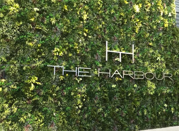 The Harbour North Tower, 16385 Biscayne Blvd #2206, North Miami Beach, Florida 33160, image 1