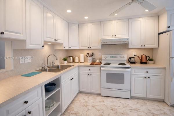 Fairways Royale, 1425 Atlantic Shores Blvd #501, Hallandale Beach, Florida 33009, image 2