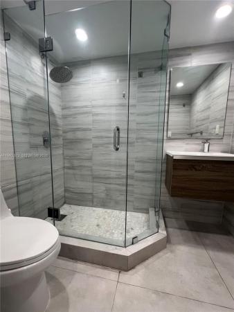 Brickell Bay Club, 2333 Brickell Ave #2310, Miami, Florida 33129, image 3