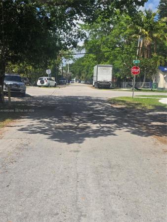 Inglewood Gardens, 6229 NE 1st Ave #2, Miami, Florida 33138, image 2