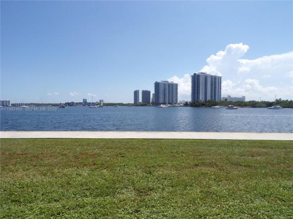 Point East, 2920 Point East Dr #N-111, Aventura, Florida 33160, image 3