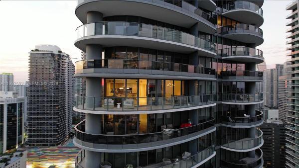 Brickell Flatiron, 1000 Brickell Plz #3702, Miami, Florida 33131, image 1