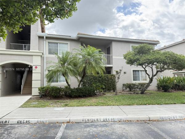 5015 Wiles Rd #207, Coconut Creek, Florida 33073, image 1