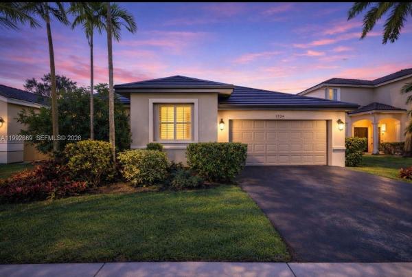The Glades, 1784 Aspen Ln, Weston, Florida 33327, image 1