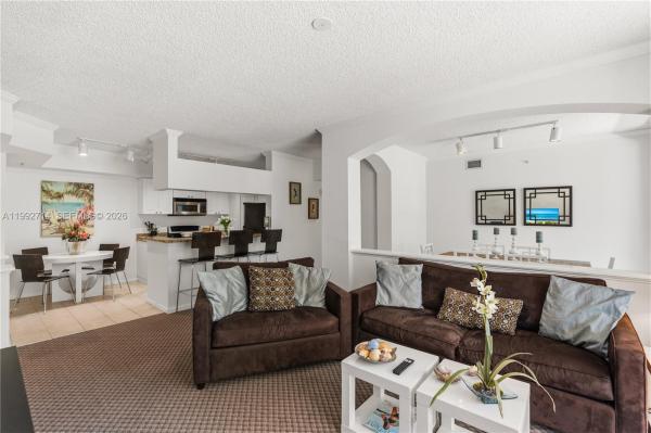 Porto Bellagio, 17100 N Bay Rd #1301, Sunny Isles Beach, Florida 33160, image 2