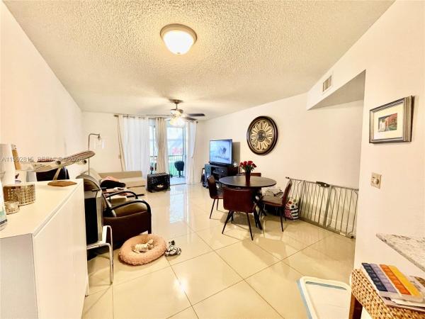 Las Vistas At Doral, 8255 Lake Dr #102, Doral, Florida 33166, image 1