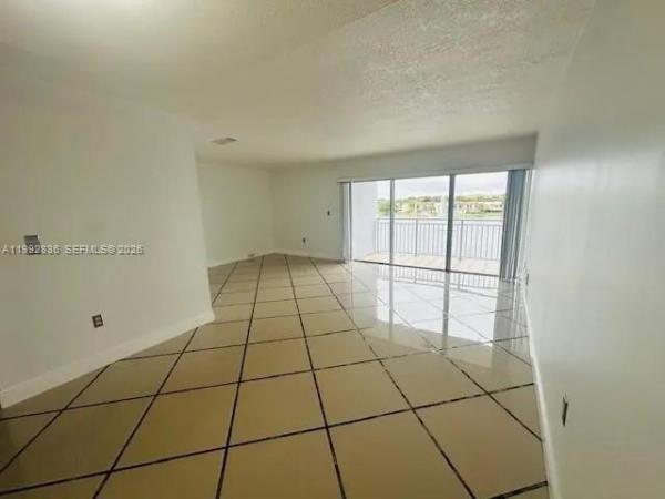 9351 Fontainebleau Blvd #B409, Unincorporated Dade County, Florida 33172, image 1