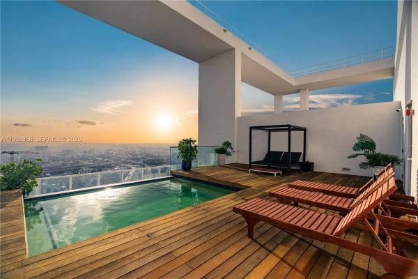 Ten Museum Park Residential, 1040 Biscayne Blvd #PH-4607, Miami, Florida 33132, image 1