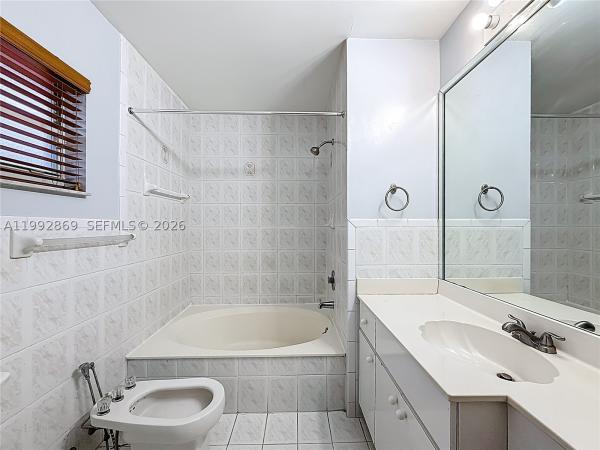 Superior Homes Estates, 1163 NW 134th Pl, Tamiami, Florida 33182, image 2