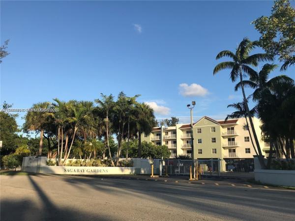 Saga Bay Gardens, 8240 SW 210th St #319, Cutler Bay, Florida 33189, image 2