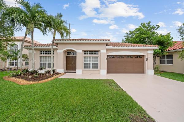 Treasure Shores At Silver Lakes, 1154 NW 183rd Ter, Pembroke Pines, Florida 33029, image 1