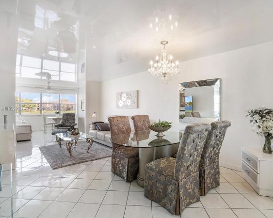 Sunrise Lakes 3, 9580 Sunrise Lakes Blvd #205, Sunrise, Florida 33322, image 2