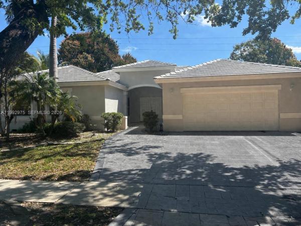 Amber Lake, 2025 SW 90th Ave, Miramar, Florida 33025, image 1