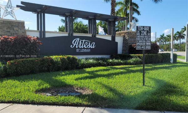 11508 SW 254th St, Unincorporated Dade County, Florida 33032, image 1