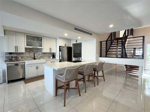 Villas Lakes, 1490 NW 113th Way, Pembroke Pines, Florida 33026, image 1