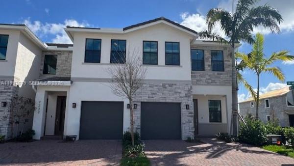 Davie, Florida 33314, image 1