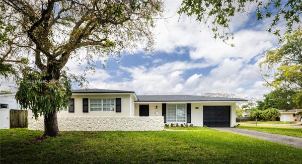 9700 Kendale Blvd, Unincorporated Dade County, Florida 33176, image 1