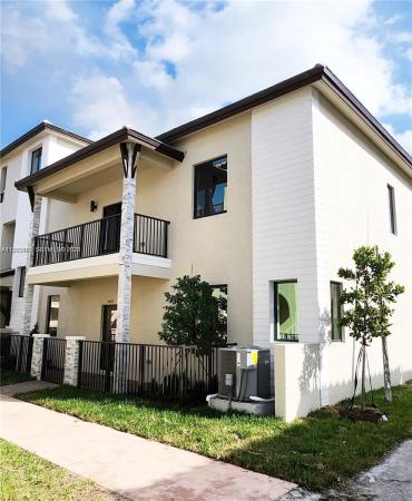 4583 NW 83rd Pl, Doral, Florida 33166, image 1