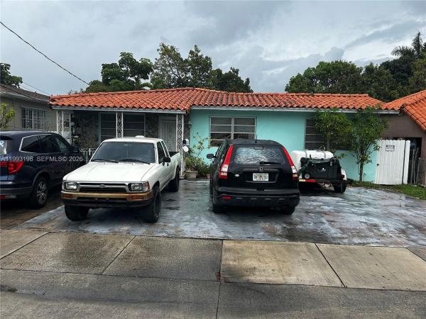 Boscoble, 2353 SW 2nd St, Miami, Florida 33135, image 1