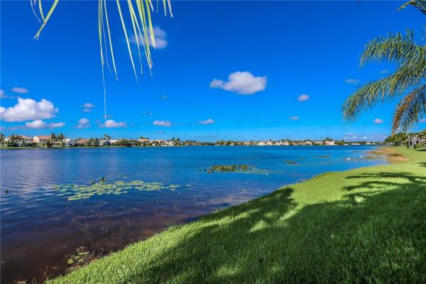 San Sebastian, 1337 Presidio Dr #5-40, Weston, Florida 33327, image 1