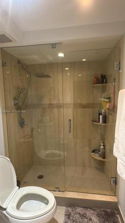 Brickell Bay Club, 2333 Brickell Ave #PH-207, Miami, Florida 33129, image 1
