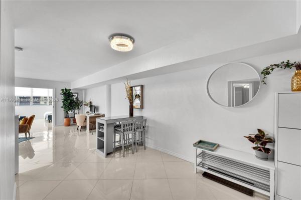 The Four Ambassadors, 825 Brickell Bay Dr #2048, Miami, Florida 33131, image 1