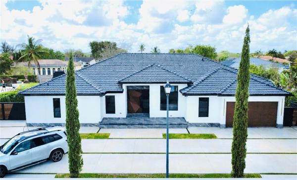 19880 SW 134th Ave, Unincorporated Dade County, Florida 33177, image 1