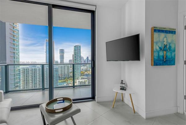 Paraiso Bayviews, 501 NE 31st St #4007, Miami, Florida 33137, image 2