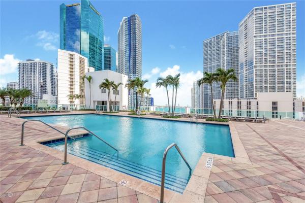 Brickell On The River North Tower, 31 SE 5th St #2708, Miami, Florida 33131, image 1