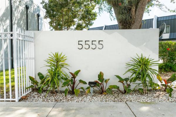 Miller Sixty-Seven Townhouses, 5555 Ludlam Rd #46, South Miami, Florida 33155, image 1