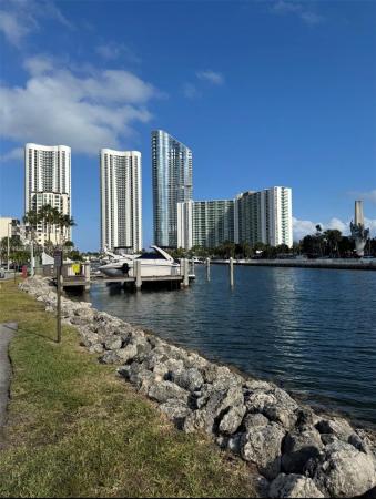 Coastal Towers, 400 Kings Point Dr #627, Sunny Isles Beach, Florida 33160, image 1