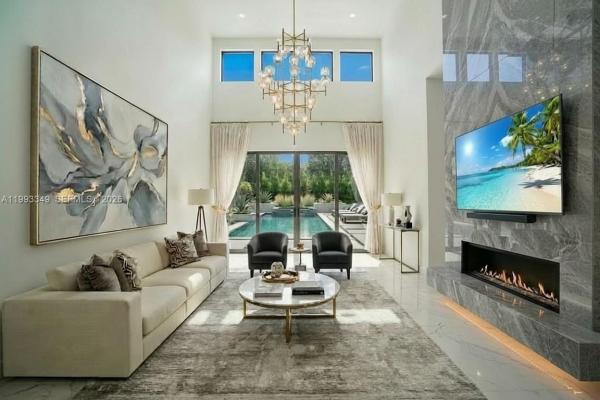Lloyd Estates, 680 NW 33rd St, Oakland Park, Florida 33309, image 2