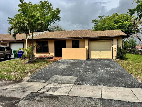 The Meadows Of Miramar, 9291 E Fern Ln, Miramar, Florida 33025, image 1