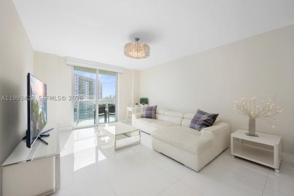 Ocean Reserve, 19370 Collins Ave #916, Sunny Isles Beach, Florida 33160, image 2