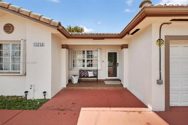 13758 SW 155th Ter, Unincorporated Dade County, Florida 33177, image 1