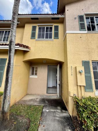San Remo Townhomes, 1934 SW 60th Ave, North Lauderdale, Florida 33068, image 2