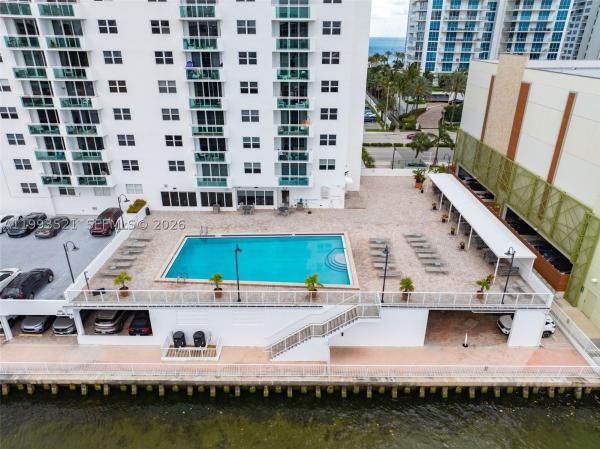 The Residences On Hollywood Beach, 3000 S Ocean Dr #606, Hollywood, Florida 33019, image 1