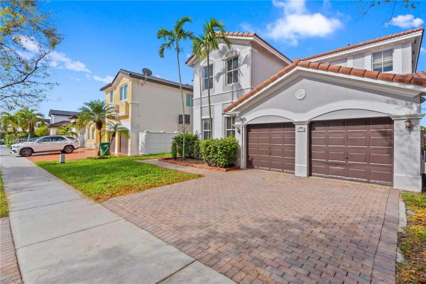 Century Gardens, 18140 NW 90th Ave, Hialeah, Florida 33018, image 2