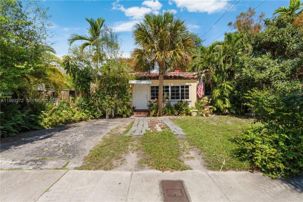 Flagler Park Estates, 4301 SW 1st St, Miami, Florida 33134, image 1