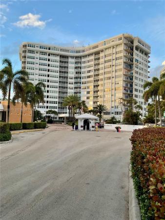 Lake Point Tower & Marina, 100 Golden Isles Dr #814, Hallandale Beach, Florida 33009, image 1