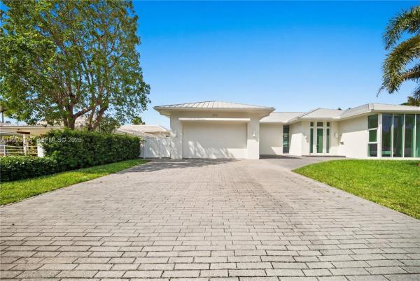 Coral Ridge Galt, 2815 NE 26th Pl, Fort Lauderdale, Florida 33306, image 2