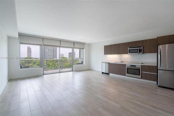 Le Parc At Brickell, 1600 SW 1st Ave #711, Miami, Florida 33129, image 2