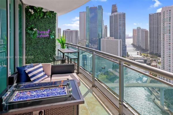 Wind, 350 S Miami Ave #3002, Miami, Florida 33130, image 1