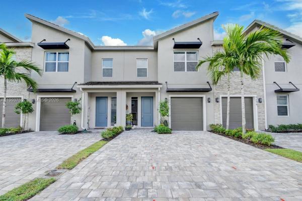 Town Commons, 8694 Via Mar Rosso #., Lake Worth Beach, Florida 33467, image 1