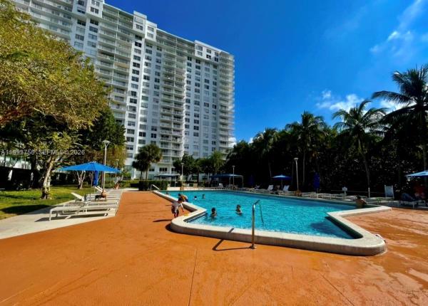 Admirals Port East, 2851 NE 183rd St #907E, Aventura, Florida 33160, image 1